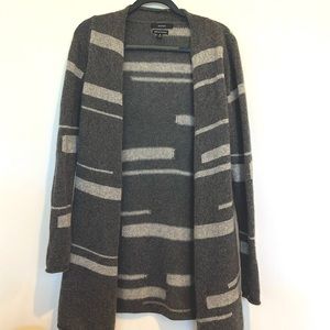 Tahari 100% cashmere cardigan